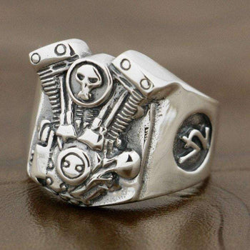 Très belle bague V-Twin Skull en argent massif 925