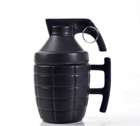 rebelsdistrict_tasse_grenade